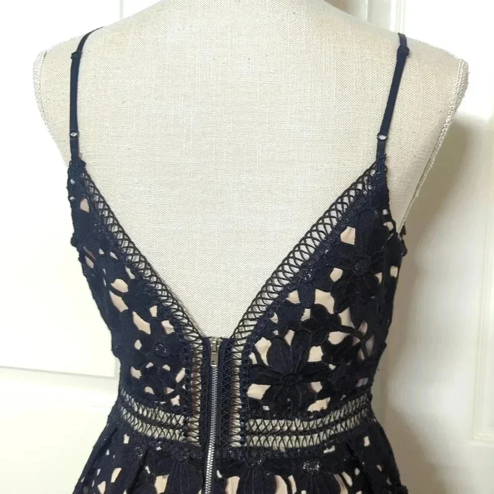 Aqua Capsule Black Lace Dress - Picture 6 of 7